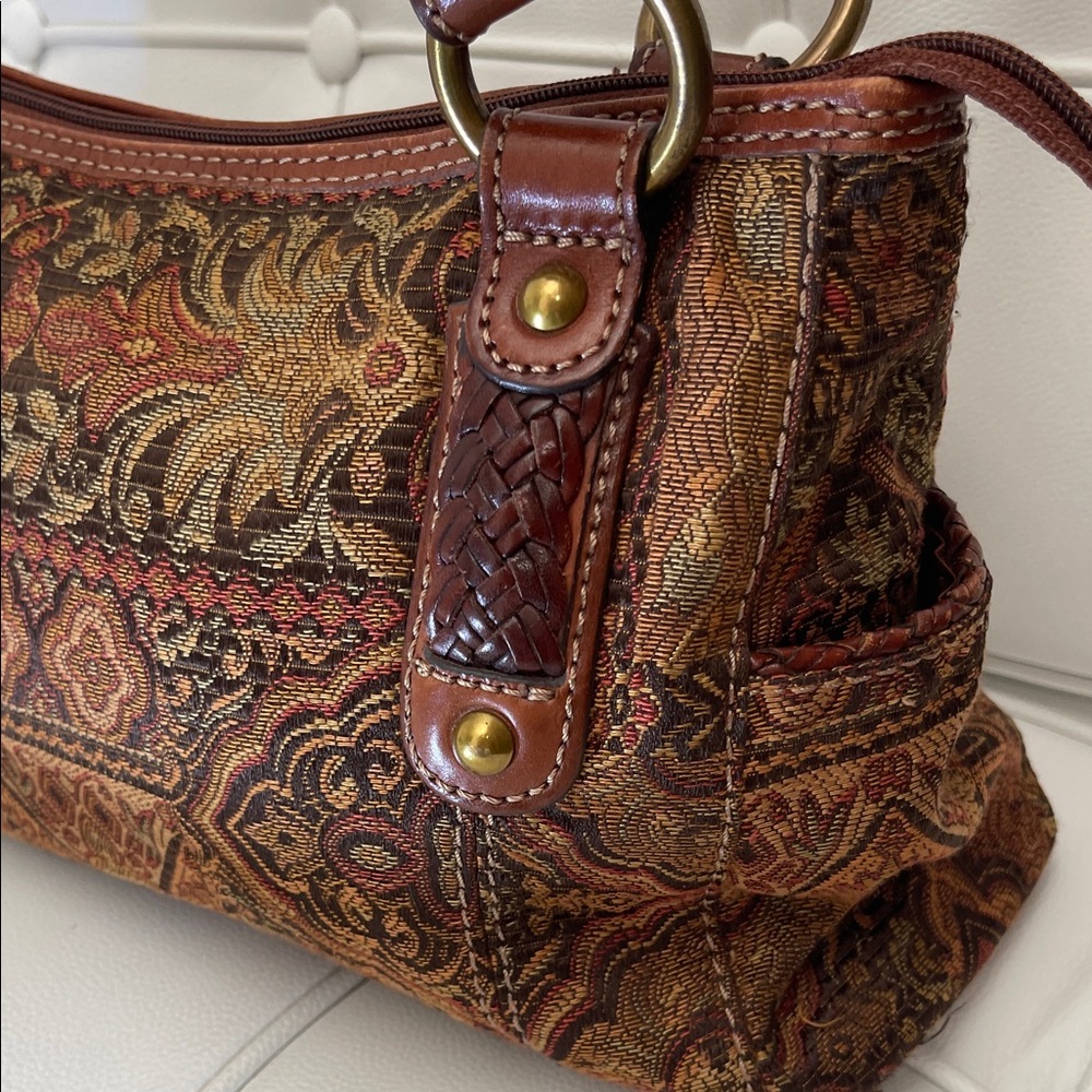 Fossil Brown and Tan Shoulder Bag - Picture 2 of 9